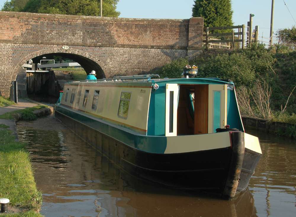 canal boat day trip cheshire