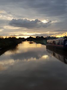 We had a lovely week aboard Maple Leaf. We were very comfortable with everything we needed. Comfy beds too. I meant to say what a lot of Kingfishers we saw on our journey flashing their blue feathers alongside the boat and posing on a twig on two occasions.